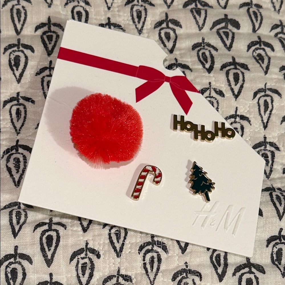 H&M Holiday Pin Set with Red Pom Pom, Candy Cane, Tree, Ho Ho Ho!!!